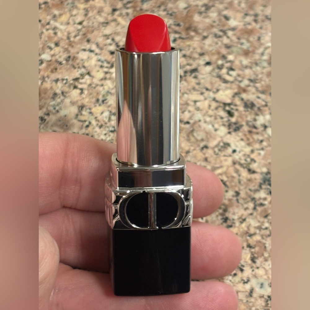 Christian Dior Rouge Lipstick Satin 080 Red Smile & 225 Beige Taffeta Metallic - Picture 8 of 16